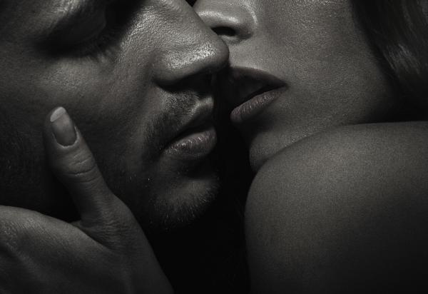 Pourquoi mon partenaire ne m'embrasse pas quand nous faisons l'amour - Pourquoi mon partenaire ne m'embrasse plus