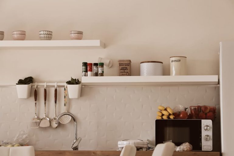 Four micro-onde : Cecotec White Test : Avis et prix 2026