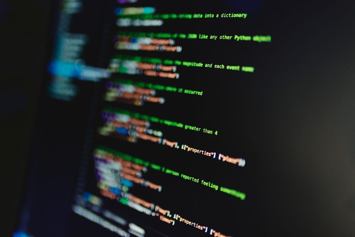 Métiers du web et du digital : quels sont les divers avantages de s’y intéresser ?